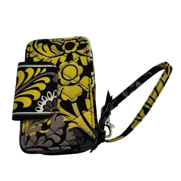 Vera Bradley Wristlet with ID window. GUC Has ID/Card section and Second zipper - Picture 1 of 4